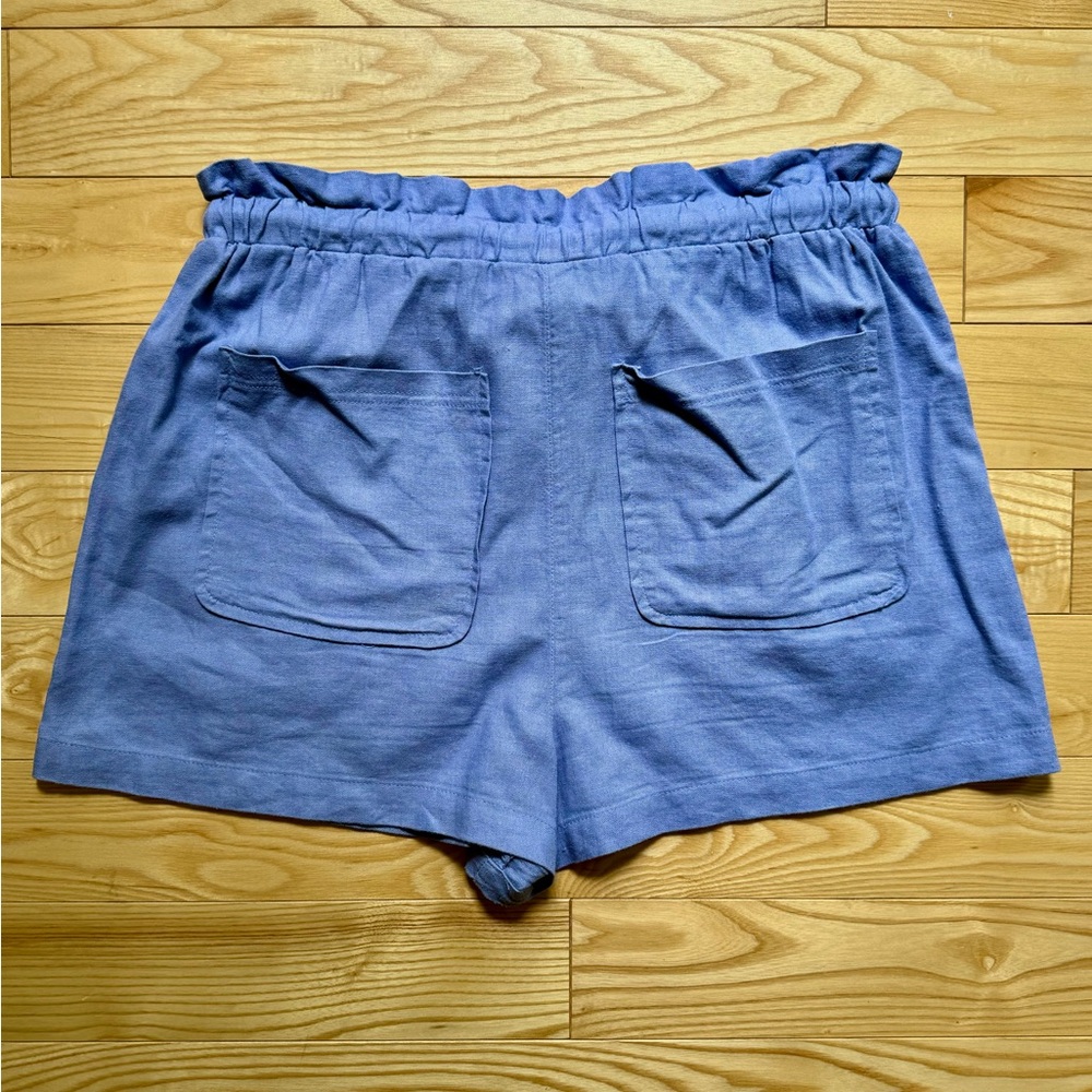 Universal Thread Shorts - Picture 2 of 5